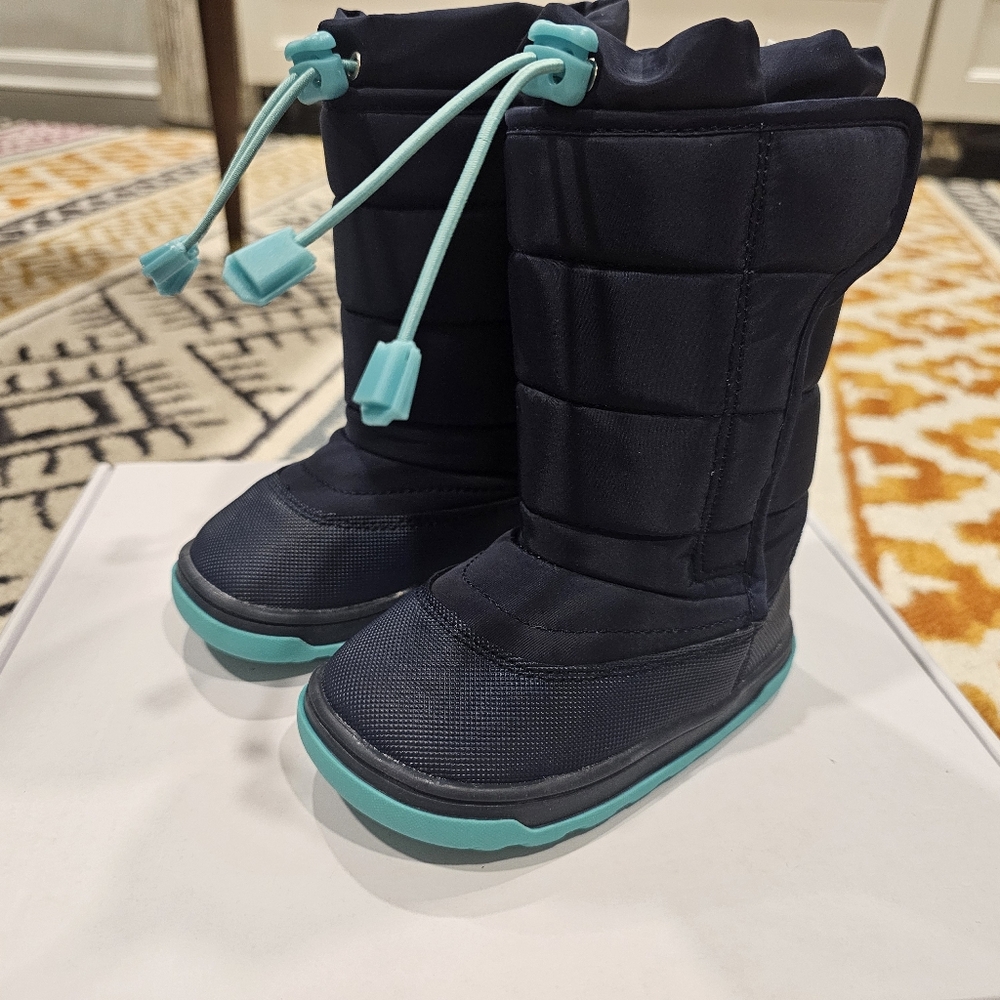 Ten Little Snow Boots